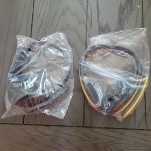 New wired headphones with microphone 3.5 jack bundle of 2.  Gaming, school, Work